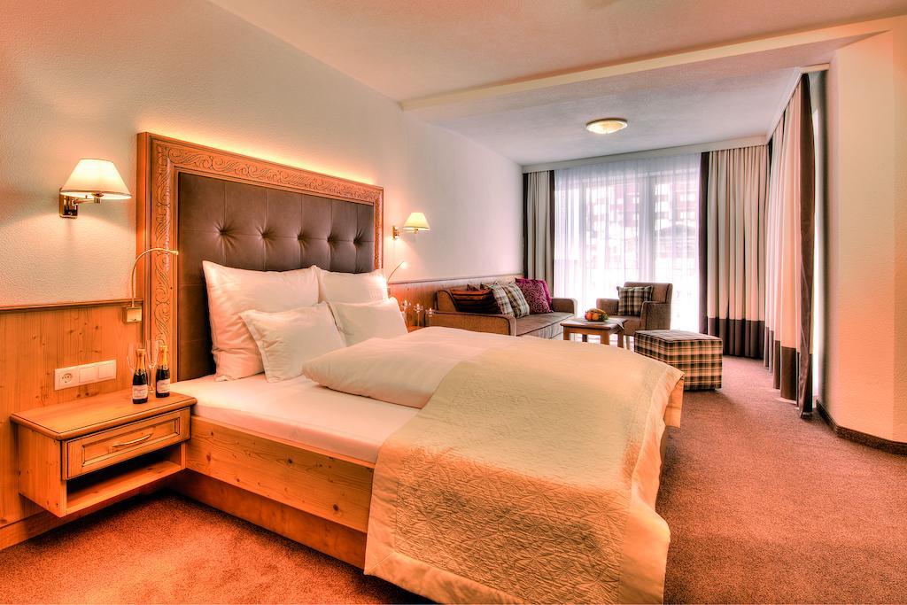 Hotel Garni Urezza 이스크글 객실 사진
