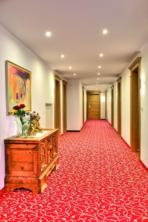 Hotel Garni Urezza 이스크글 외부 사진